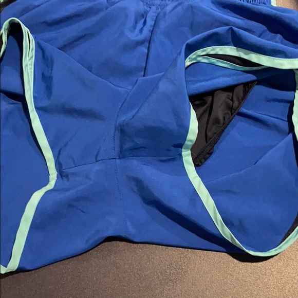 Nike shorts - Picture 5 of 8